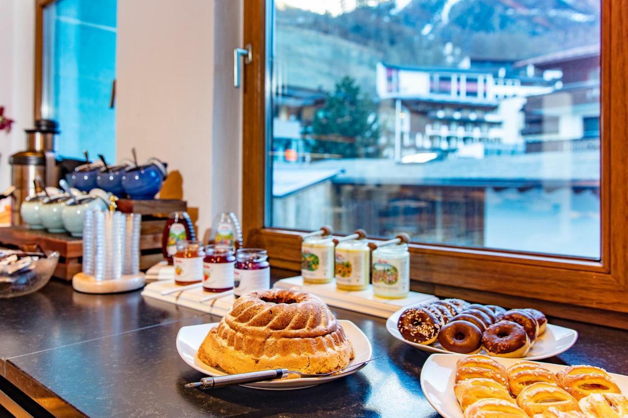 Hotel Hubertus Inkl Summer Card Sölden Exteriör bild