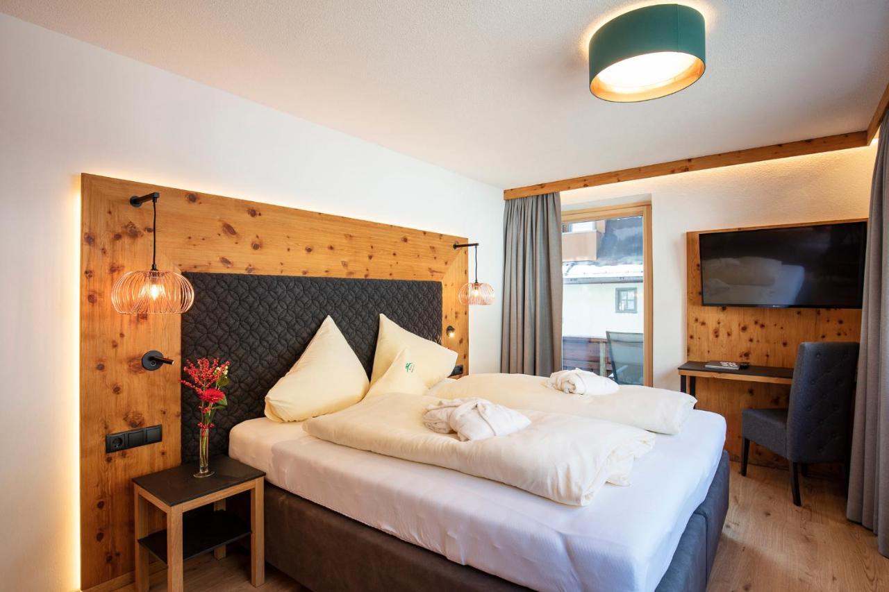 Hotel Hubertus Inkl Summer Card Sölden Exteriör bild